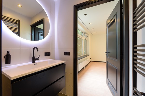 Medium property photo - Loosduinseweg, 2571 AS Den Haag